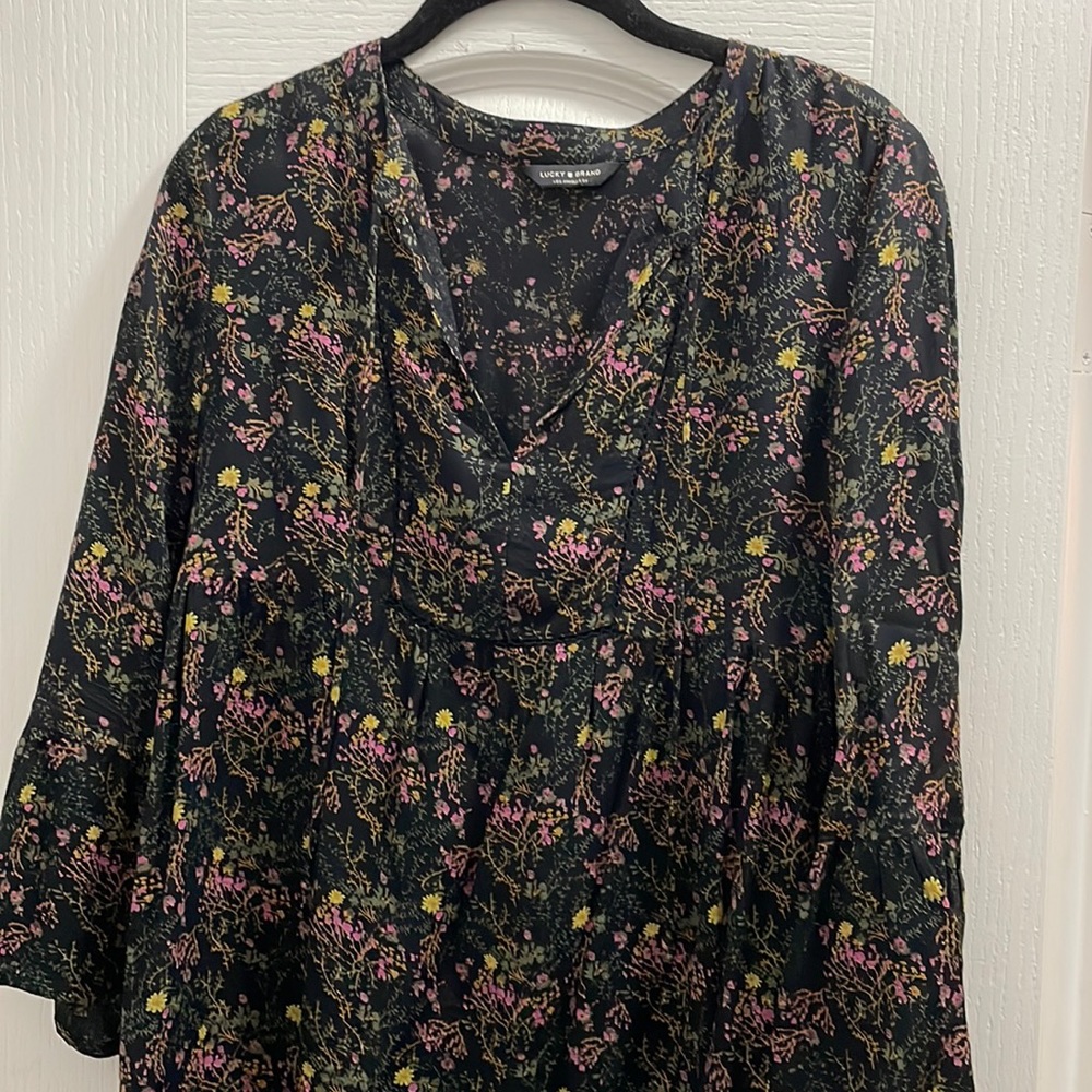 Lucky brand peplum blouse